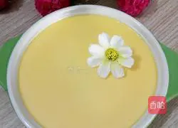 Illustration of how to make orange egg custard 9