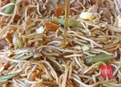Illustration of how to make fried noodles 17