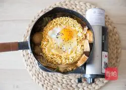 It's booming! Illustration of how to make the Internet celebrity cheese army pot 6