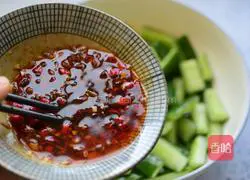 Illustration of how to make pickled cucumbers 7