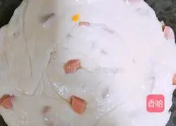 Illustration of how to make ham sausage and ghee cake 10