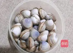 Illustration of how to make fresh white clam soup 1