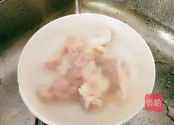 Illustration of how to make Cordyceps flower, lettuce and chicken soup 4