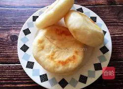 Illustration of how to make a family improved beef bun 19