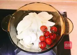 Illustration of how to make red fruit and water chestnuts with snow pear 7