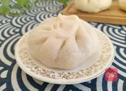 Illustration of how to make vegetarian stuffed buns 10