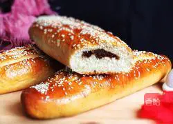 Illustration of making wheat-flavored red dates and sesame buns 25