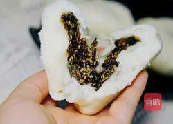 Illustration of making sugar triangle 17