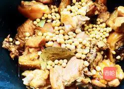 Illustration of how to make braised pig's trotters with soy sauce that is worth a lot of money 10