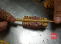 Illustration of how to make sea cucumber steamed buns 10