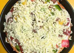 Illustration of how to make Hawaiian fruit pizza 9