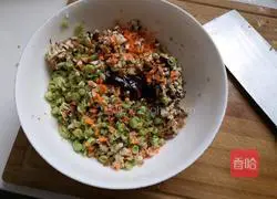 Illustration of how to make cowpea cake 4