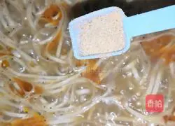 Illustration of how to make Huajia noodles 13