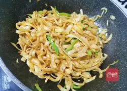 Illustration of how to make stir-fried pancake bento 14