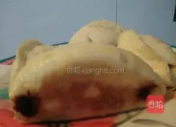 Illustration of how to make fried buns 12