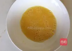Illustration of how to make egg custard 1