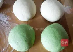 Illustration of how to make pea pod steamed buns 9