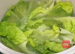 Beef Ball Lettuce Soup Recipe Illustration 6