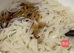 Scallion oil noodles Practice illustration 7