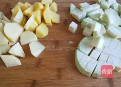 Illustration of how to make Zhangjiakou's special delicacy oatmeal noodles 2