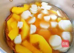 Yellow Flower Papaya Yam Beef Bone Soup Recipe Illustration 12