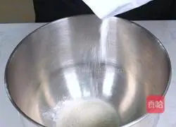 Super popular ins cake milk tea and cake batter preparation Illustration of how to do it 1
