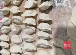 Illustration of how to make leek dumplings 8