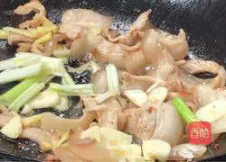 Illustration of how to make fried snow peas with pork belly 12