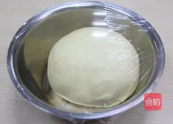 Illustration of how to make mushroom and vermicelli pork buns 2