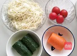 Illustration of how to make refreshing cold noodles 1
