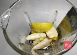 Illustration of how to make rock sugar snow pears 3