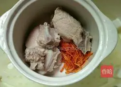 Cordyceps Flower Pork Ribs Soup Recipe Illustration 4