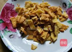 Illustration of how to make egg noodles 4