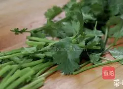 Illustration of how to make cold dried petrel fish 2