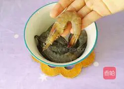 Illustration of healthy wolfberry shrimp recipes 2