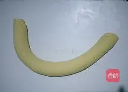 Illustration of how to make baked egg-flavored steamed buns 8