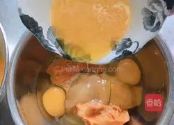 Illustration of how to make pumpkin rolls 3