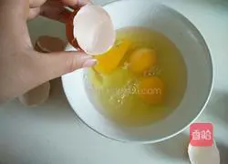 Illustration of how to make steamed egg custard 2