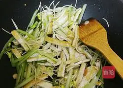 Illustration of home-cooked stir-fry 6