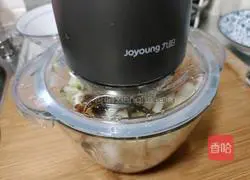 Lotus root balls and water shield soup recipe 6