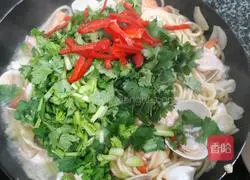 Garlic seafood pasta recipe 13