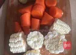 Carrot, corn and pork bone soup recipe 2