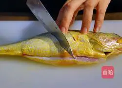 ~Illustration of how to make tangerine peel and yellow croaker soup~2