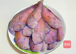 Illustration of how to make pan-fried Yingge Fish 1