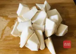 Simple and delicious recipe for beef cubes with king oyster mushroom 2