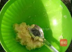 Illustration of how to make fried potato cakes 2