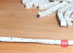 Illustration of how to make homemade seeds 4