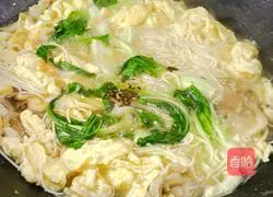 How to make mushroom egg noodle soup Illustration 9
