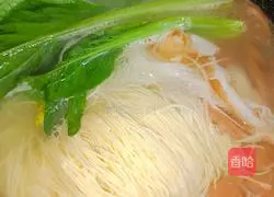 Illustration of how to make bamboo noodles with eggs 6