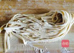 Illustration of how to make tomato and egg noodles 9